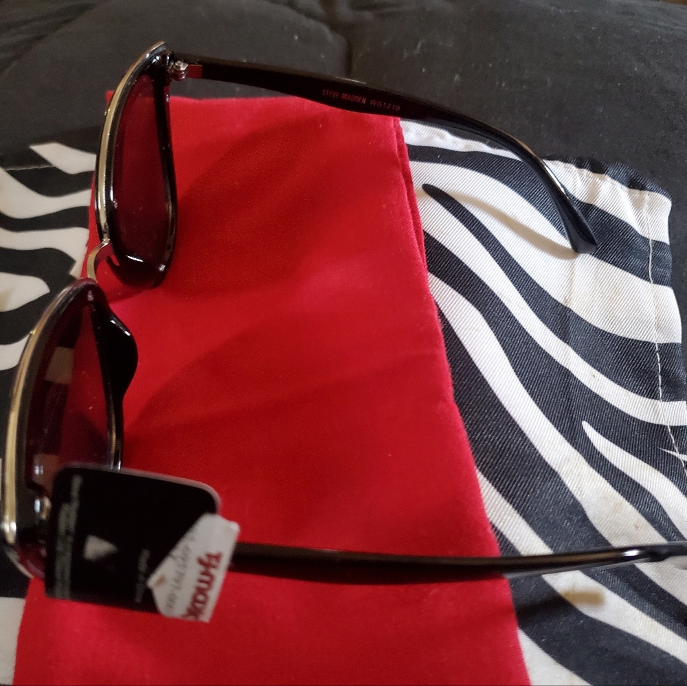 Women's Sunglasses by Steve Madden - Picture 2 of 5